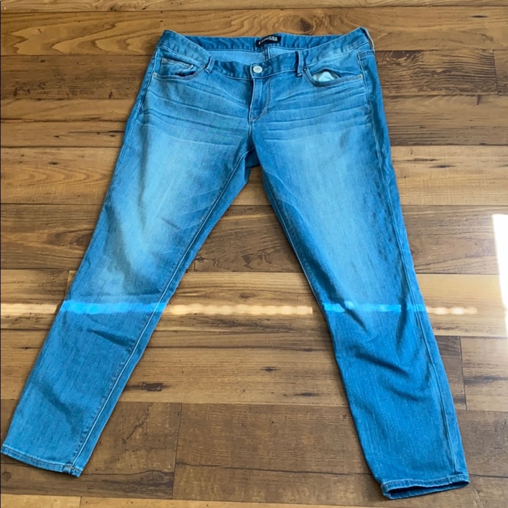 Express Stella Low Rise Ankle Jean size 12